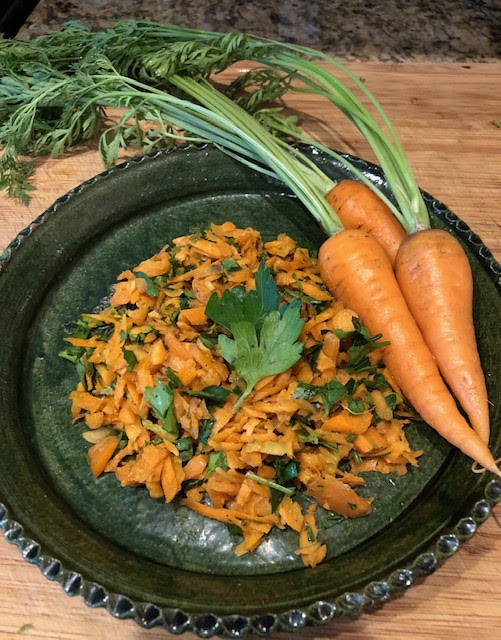 Carrots in a bowl image